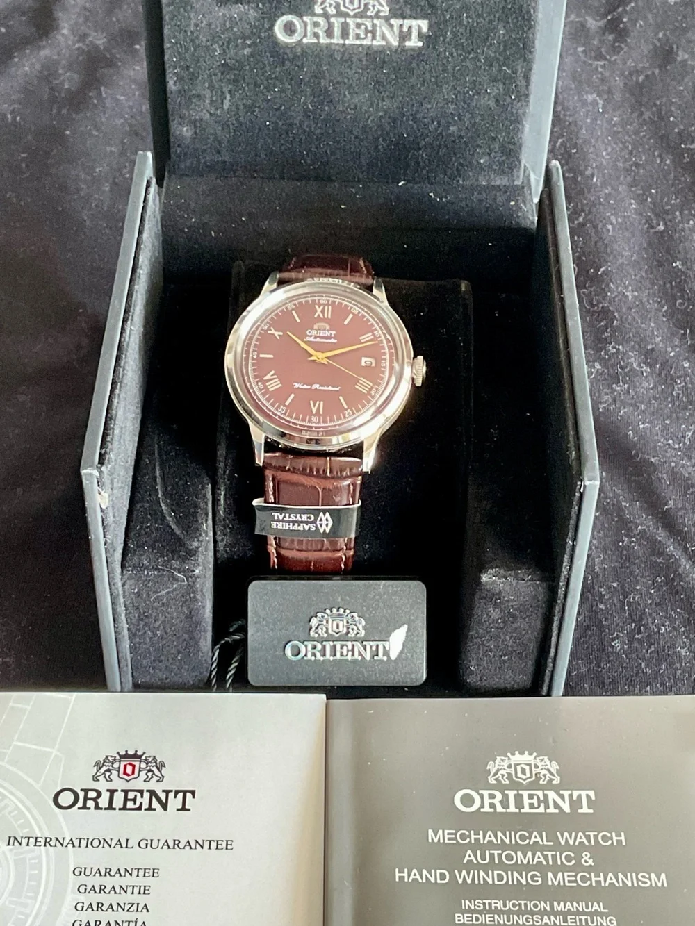 Orient Men's Automatic Red Dial Bambino Version 2 Mint Box/Manual